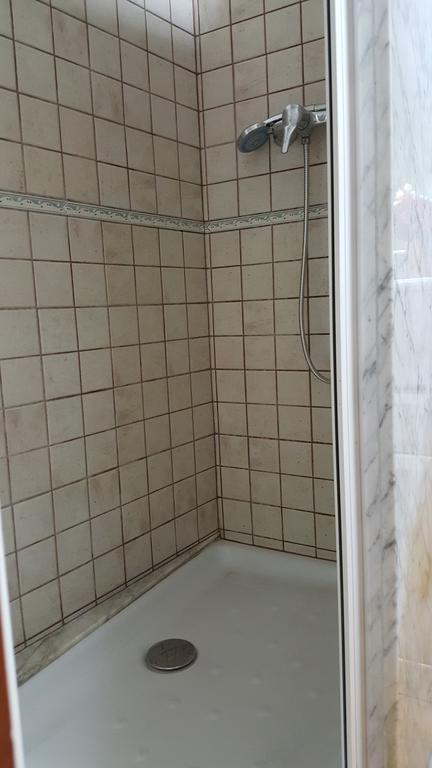 דירות ברגה Apartamento Cardona מראה חיצוני תמונה